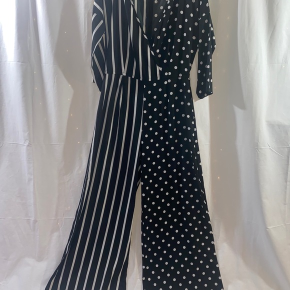 Boohoo jumpsuit - Picture 3 of 5